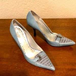 BCBG heels